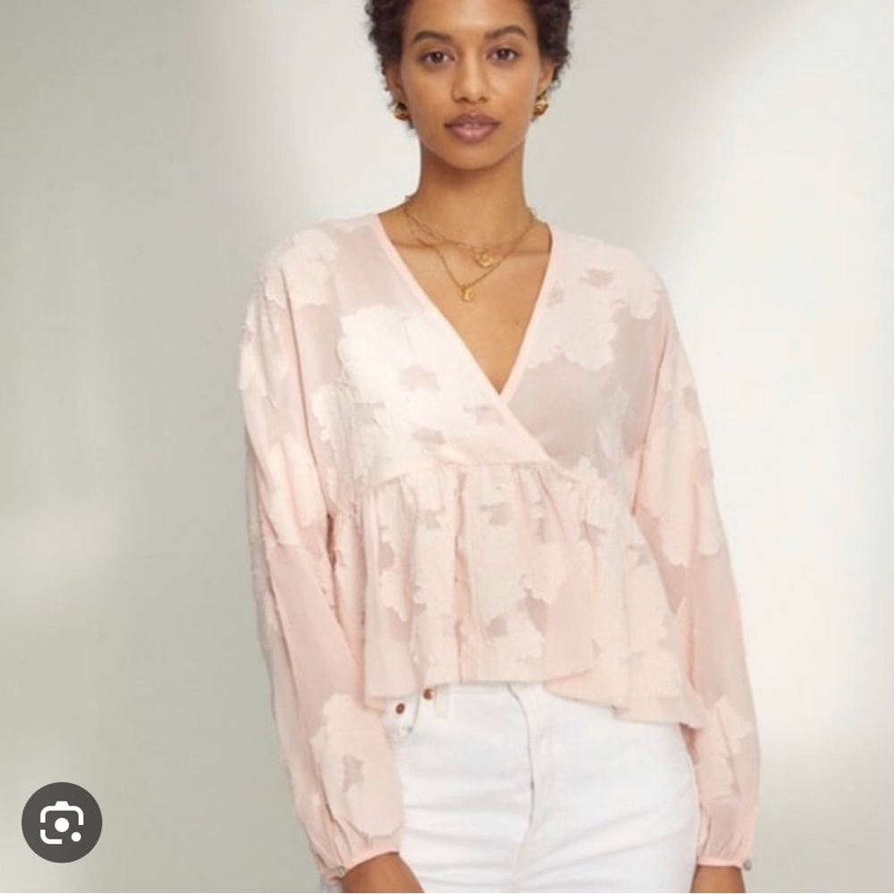 Aritzia shirt